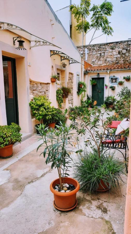 La casetta al centro di Olbia Esterno foto