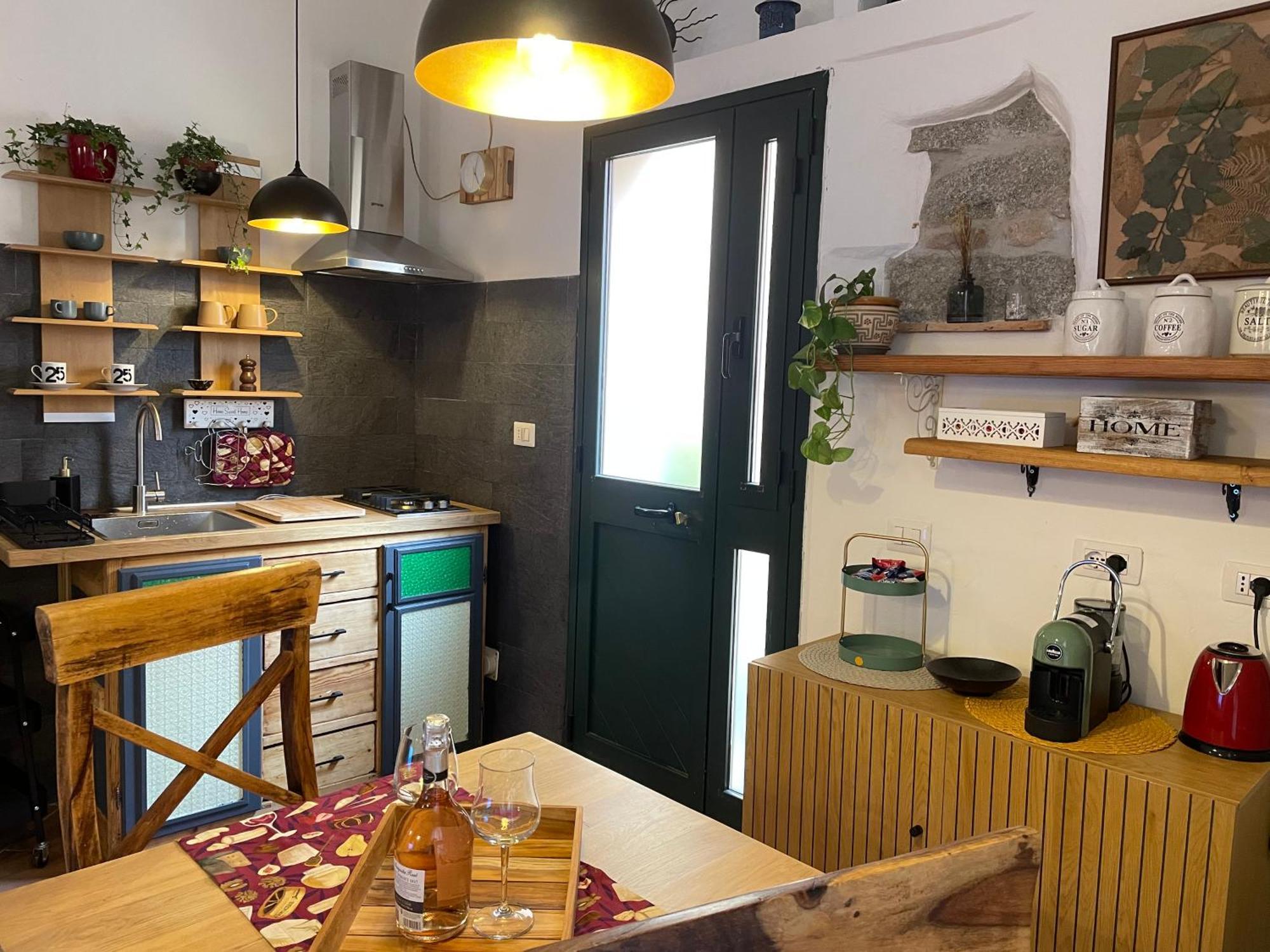 La casetta al centro di Olbia Esterno foto